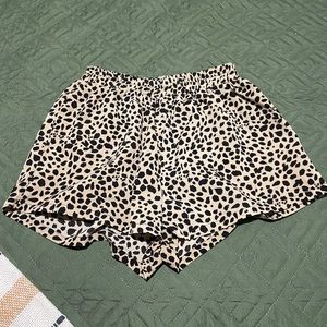 Small cheetah SHEIN shorts